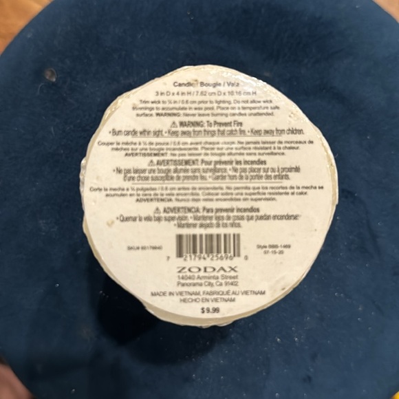 Sparkly ZODAX Christmas Tree Candle. New With Tags - Picture 6 of 8